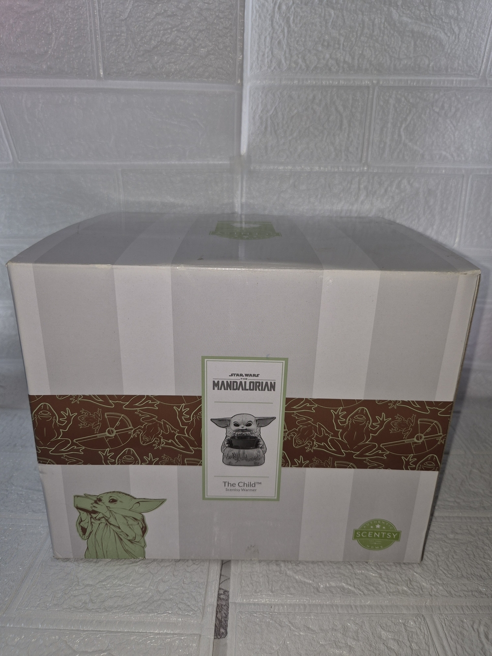 Scentsy Wax Warmer Star Wars Grogu The Mandalorian The Child Baby Yoda New'n Box